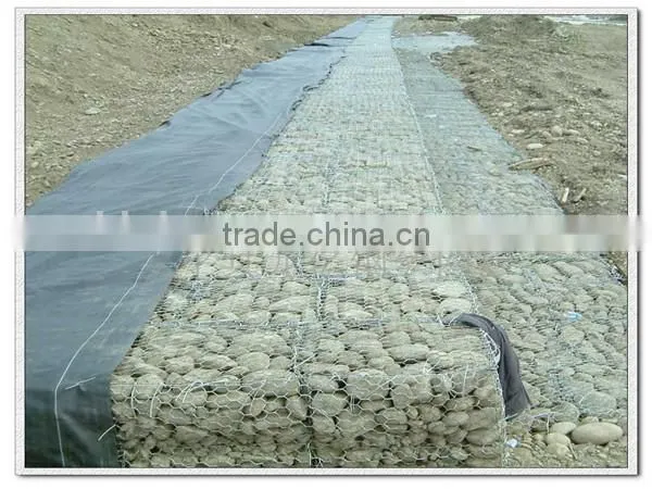 Neat thick wire gabions retaining wall machine