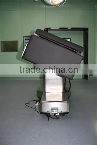 Electrical Hydraulic C-Arm X-Ray Compatible Operating Bed With Battery