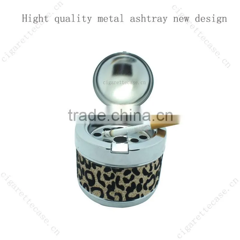 2016 hot sale windproof metal ashtray with special Smoke removing device