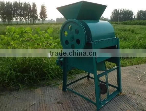 hot selling peanut skinning machine