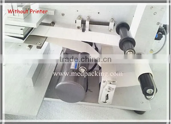 Manual flat bottle labeling machine/sticker labeling machine