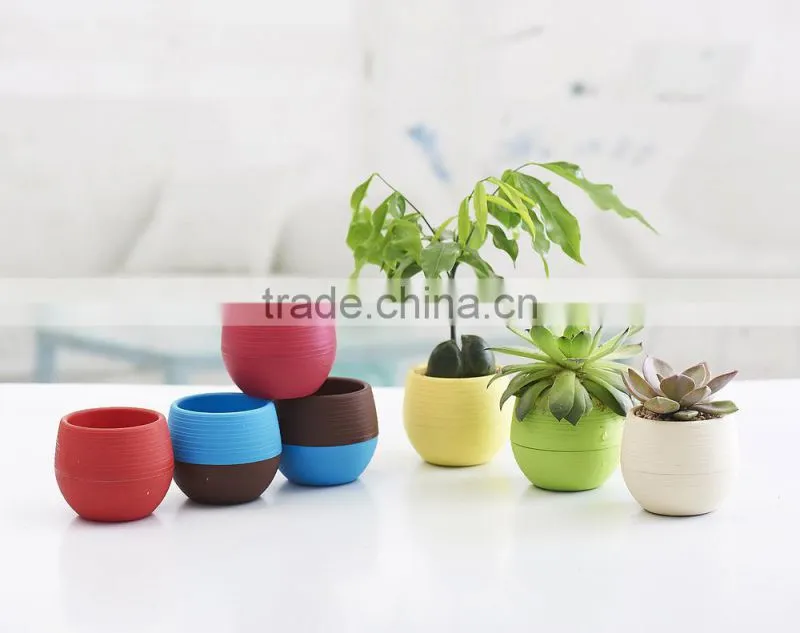 Round Plastic Plant Flower Pot Home Office Decor Planter-Medium Size
