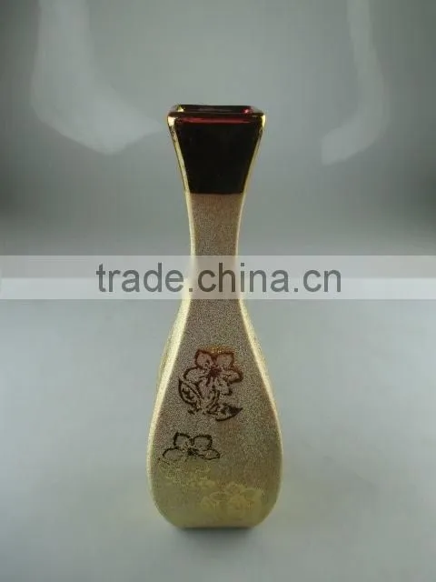Heart shape white ceramic vases for flower/decorate use in stock