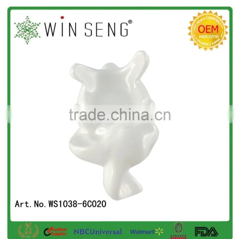Lovely easter decoration white ceramic rabbit figurines