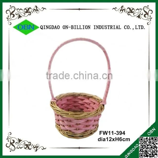 Woven wicker mini wedding decoration baskets