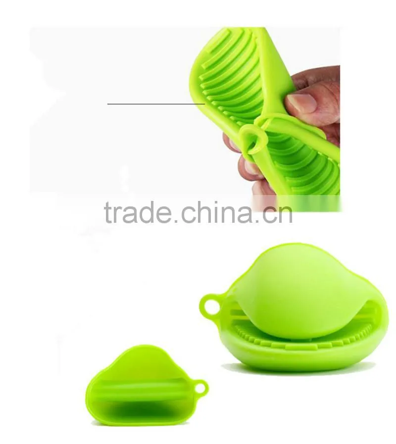 wholesale household cheap good quality silicone oven mitts Heat Insulation Waterproof Glove