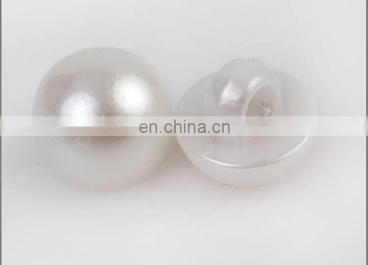 Pearl Button Shank Button BA60390