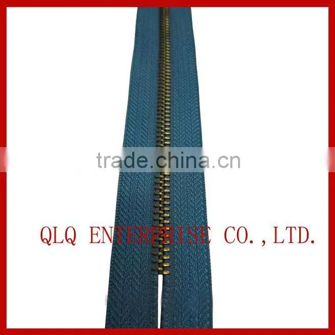 Metal Zipper with Colorful Teeth