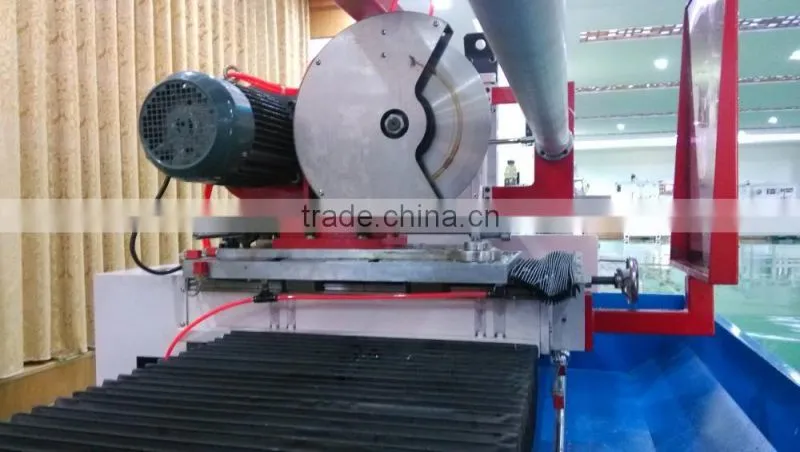 Automatic PE foam roll cutting machine
