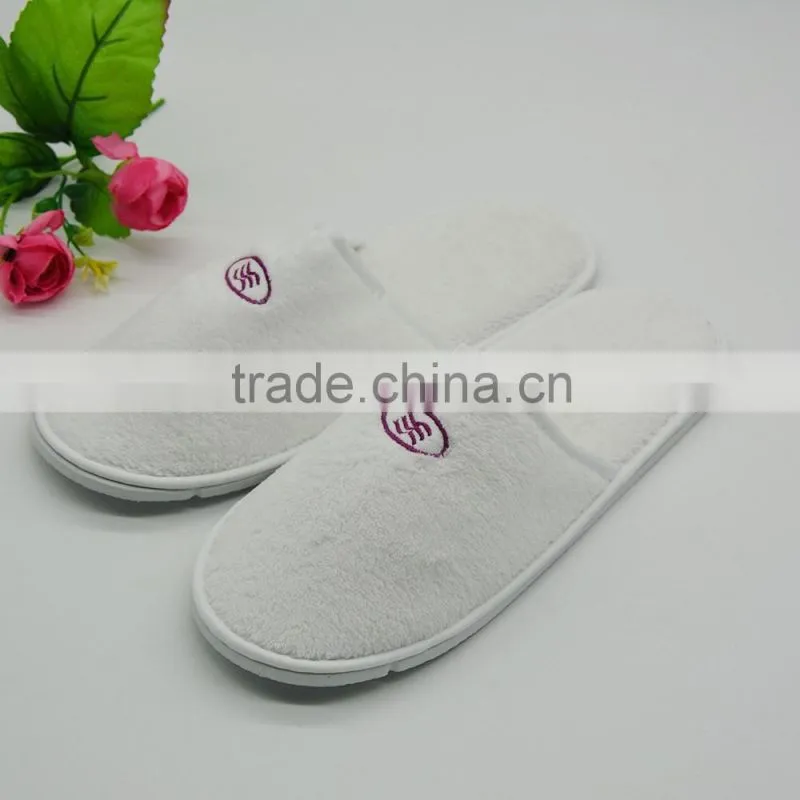 white embroidered fleece hotel disposable slippers