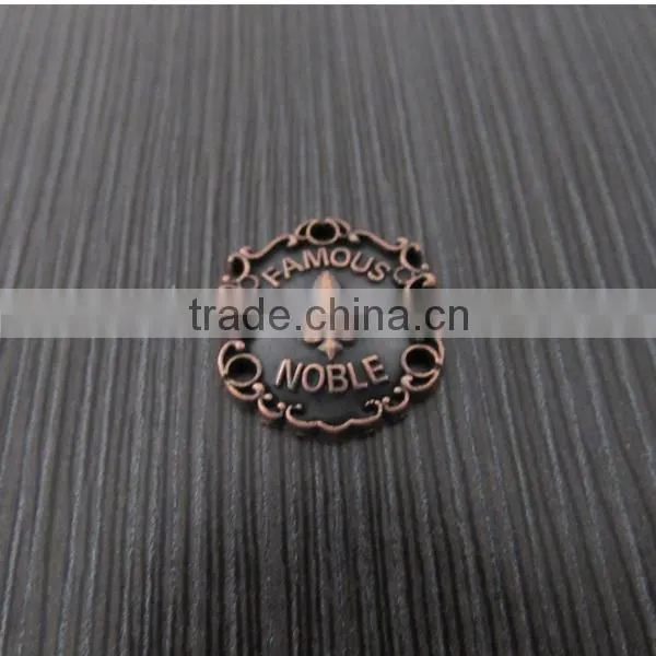 ANTIQUE FAMOUS NOBLE DESIGNED METAL PLATE FOR APPAREL