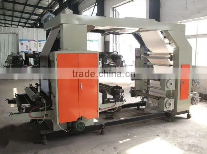 Automatic plastic PE film roll flexo printing inline cutting machine