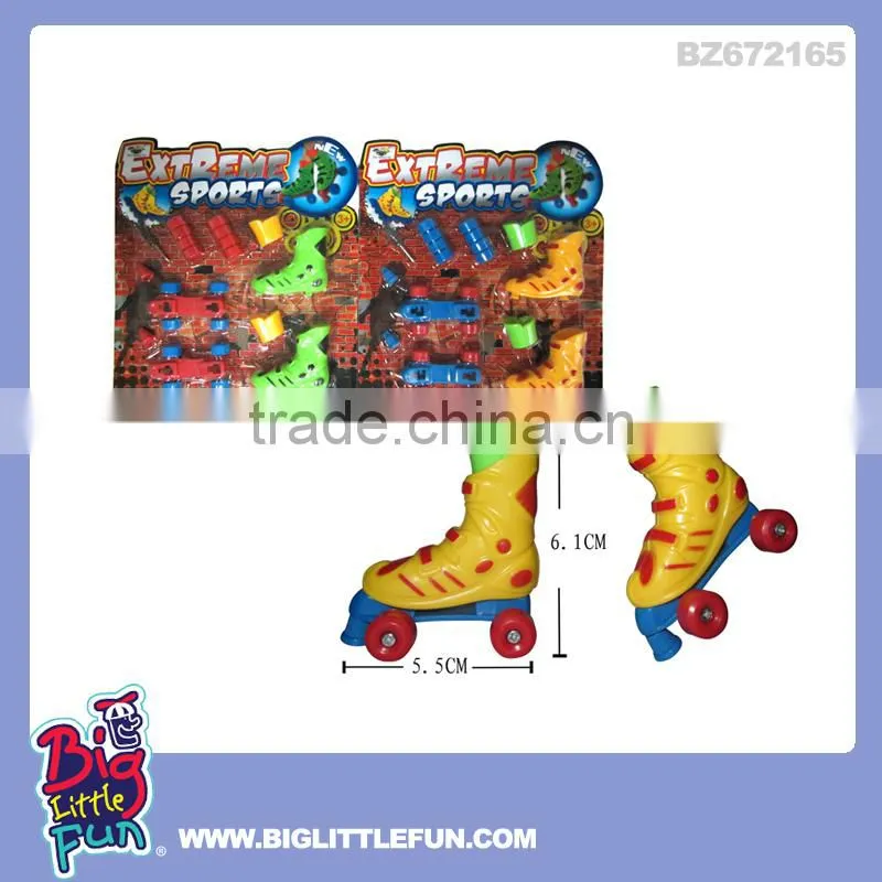 Self assemble toy extreme sport ice skates toy