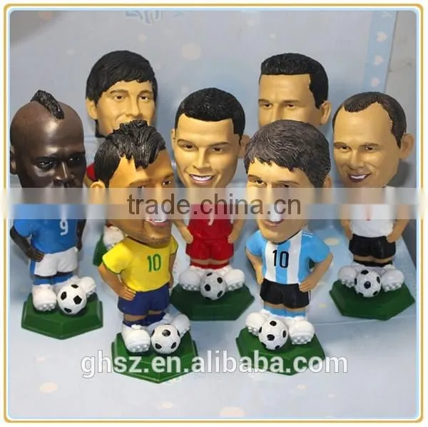 Custom resin football player toys bobbleheads wholesale