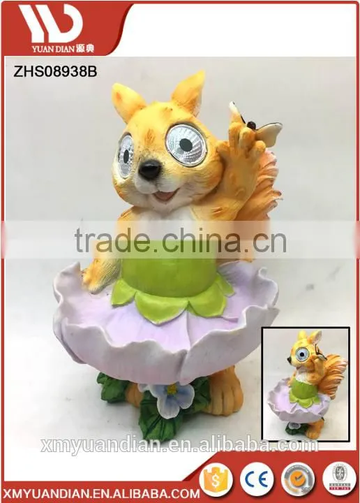 Resin Home Decor Rabbit Bath for Bird, Solar Garden Light