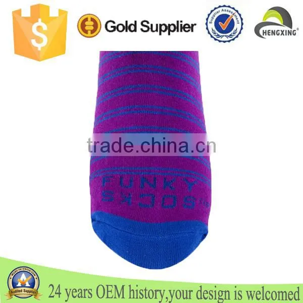 2015 fashion custom wholesale stripe socks