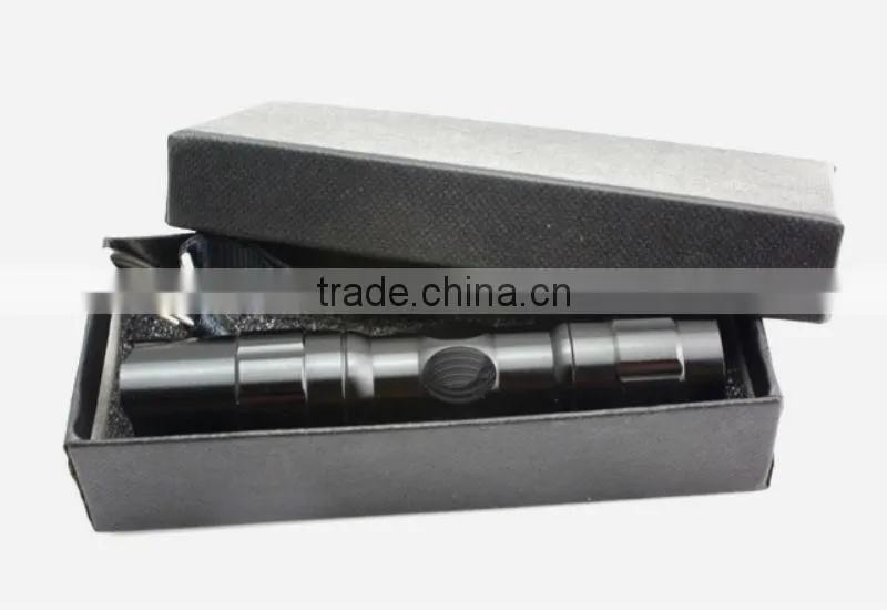2013 rechargeable mini LED flashlight