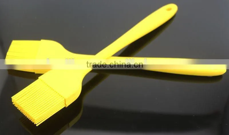 11" long bbq cleaning brush