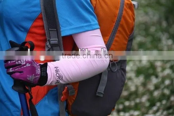Black Sports Protection Basketball pro Tennis Golf Cycling Muscle Top Skin Arm Sleeves