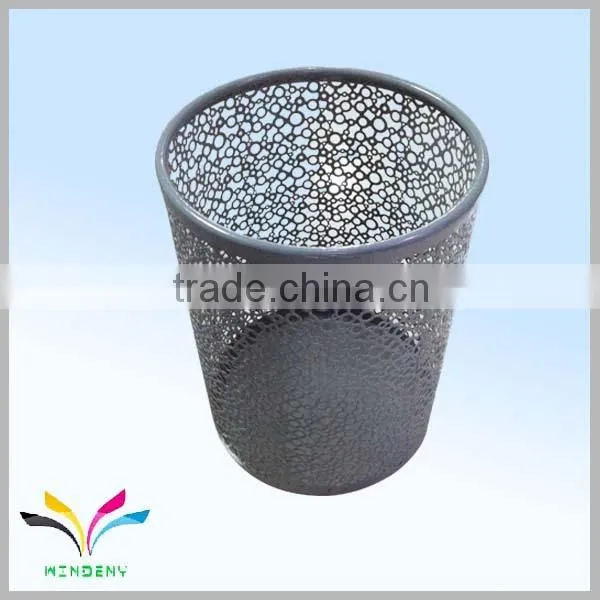 Garden wire black mesh small animal waste bin