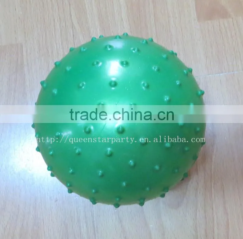 spiky massage ball pvc-plastic inflatable toy balls fitness ball