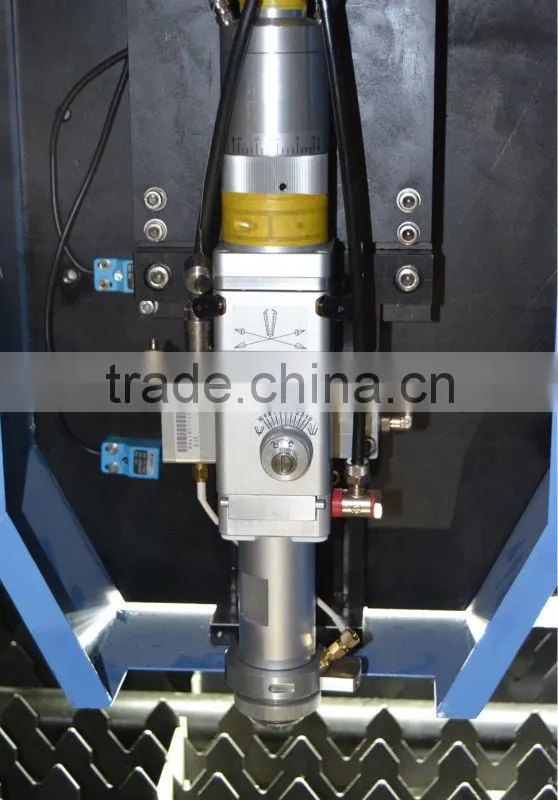 fiber cutting machine with Reycus 500w laser tube friendess head