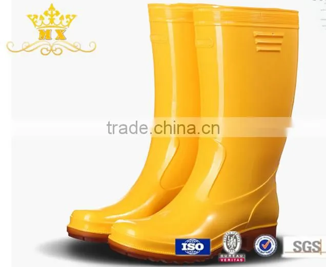 cheap waterproof rubber rain boot for men