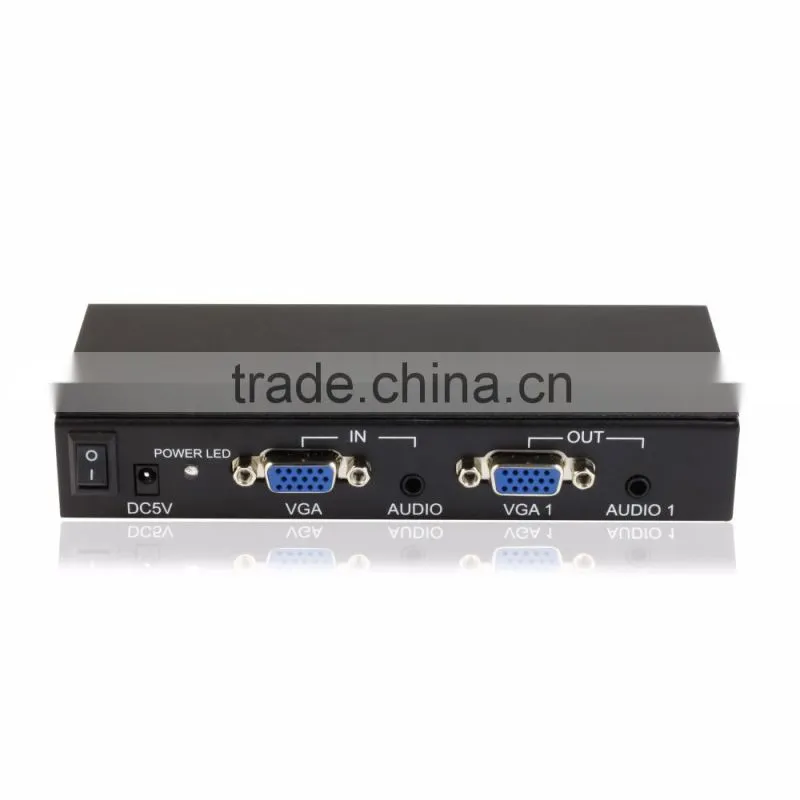 PET0104 VGA Splitter 1X4 with 3.5mm Stereo Audio1080P