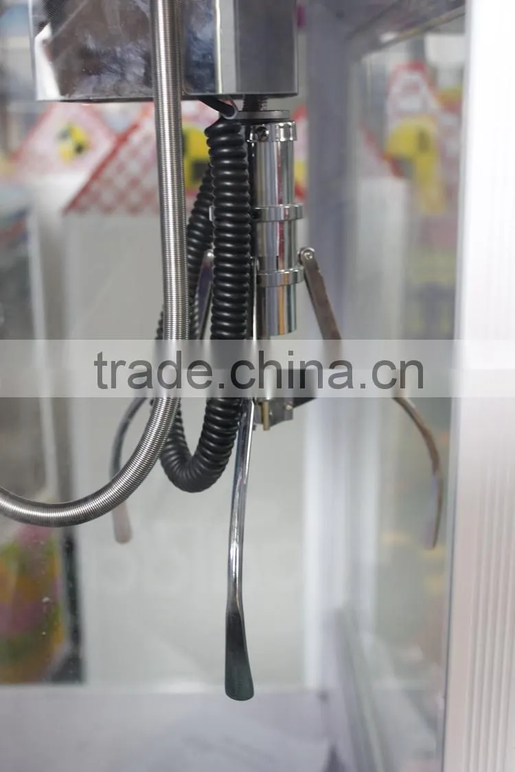 LSJQ-596 amusement vending machines for sale/ arcade claw machine for sale/crane claw machine for sale