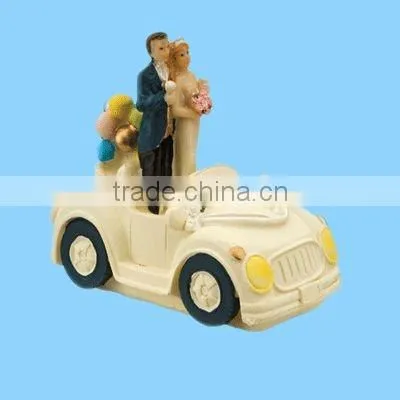 polyresin chinese wedding couple statue