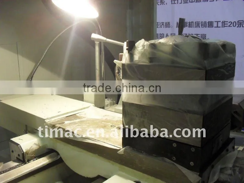 High precision CNC lathe