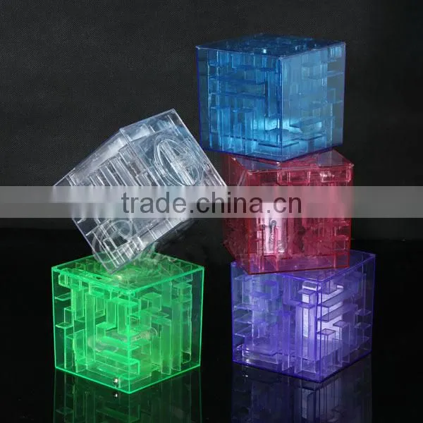 Plastic 3D Transparent Labyrinth Maze Coin Bank