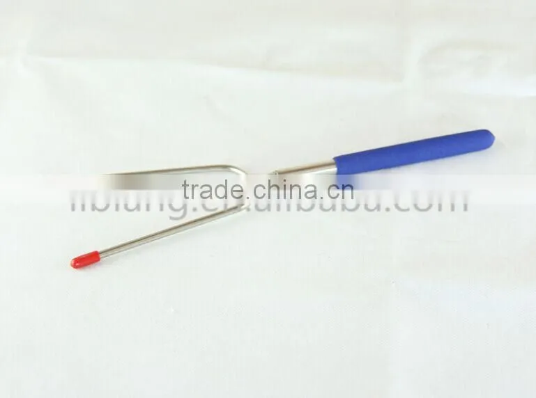 Stainless steel telescopic bbq fork