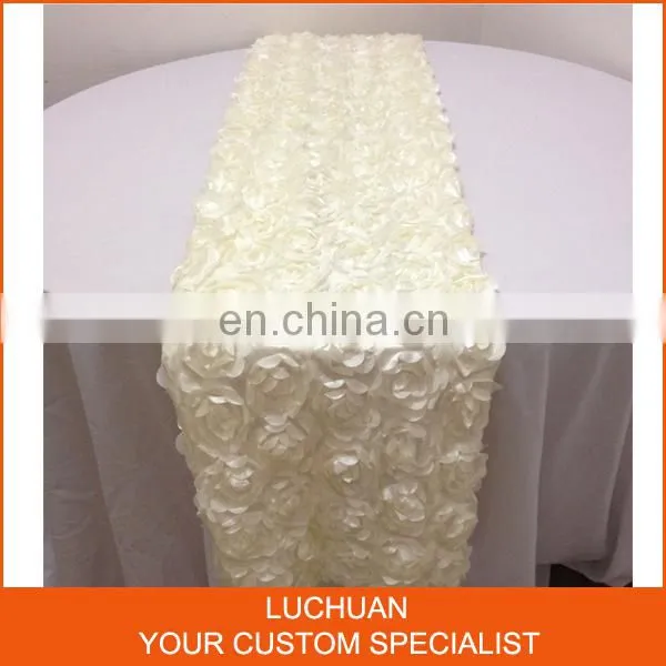 New Design Rosette Christmas Table Runner