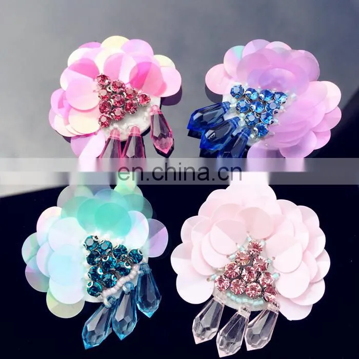 2017 The Latest Design Handmade Sequin Bead Flowers with Rhinestone for garment Decoration