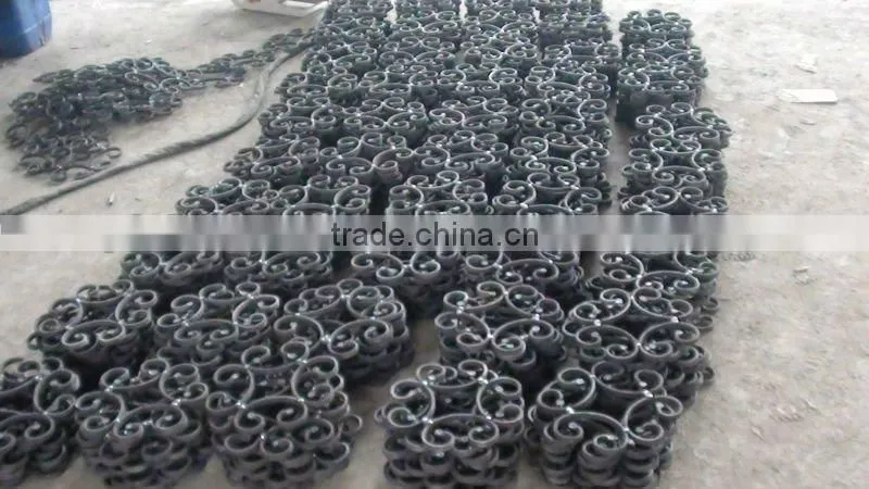 Ornamental Carbon Steel Fence Railing Wrought Iron Scroll