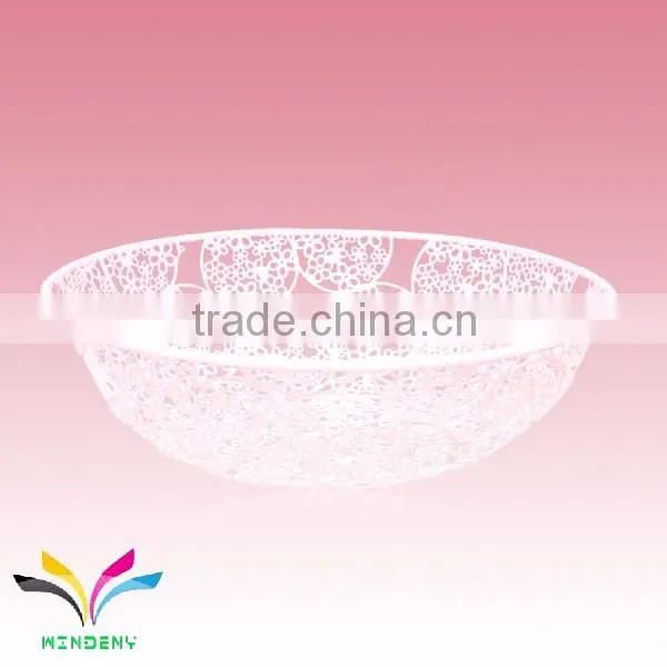 Home supply Embossing design metal desk fruit basket