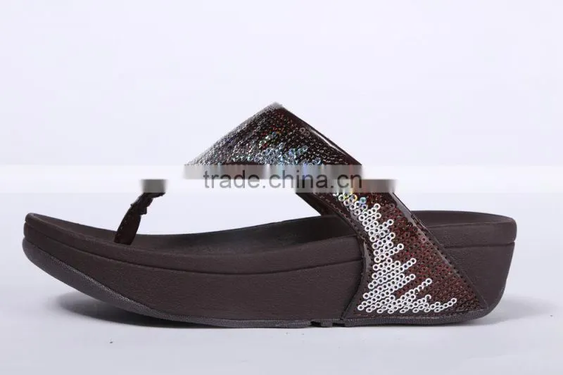 Fashionable women flip flops with shinny sequins decoration