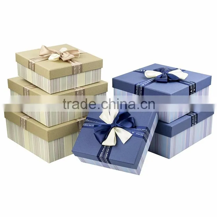 Custom logo cardboard clothing packaging boxes