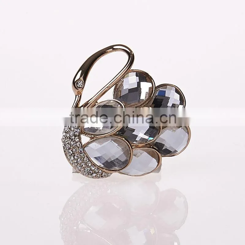 vintage brooch