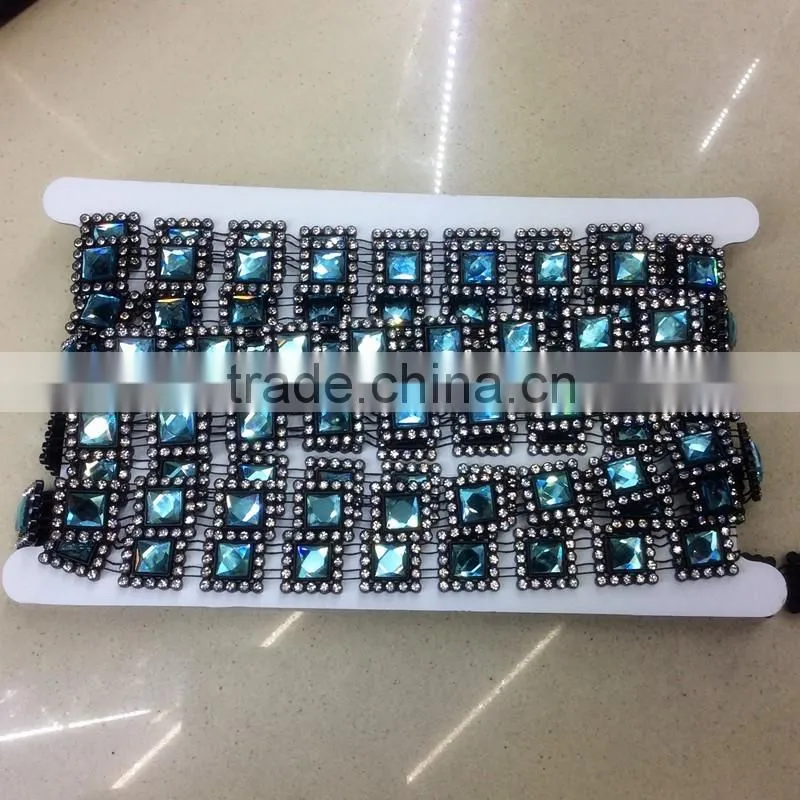 2017 new fashion rhinestone and square acrylic chain for shoe decoration