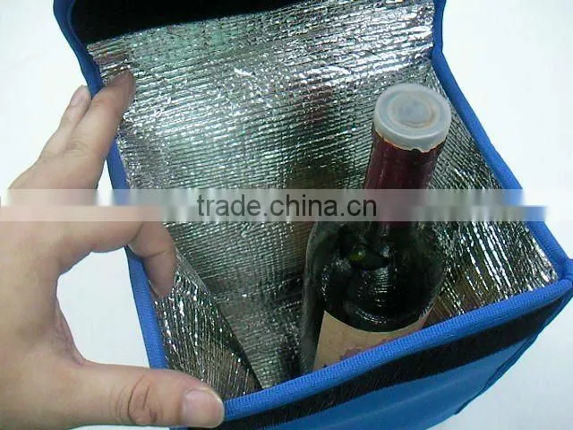 GC---Fashion low cost dongguan blue neoprene ice bottle bag