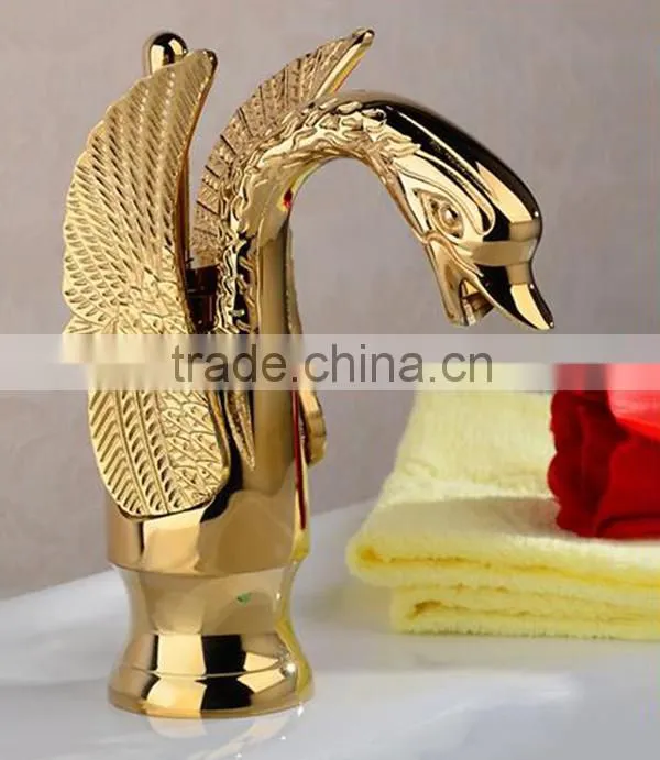 2015 New design to faucet_dolphin faucet_very cheap faucet for kitchen