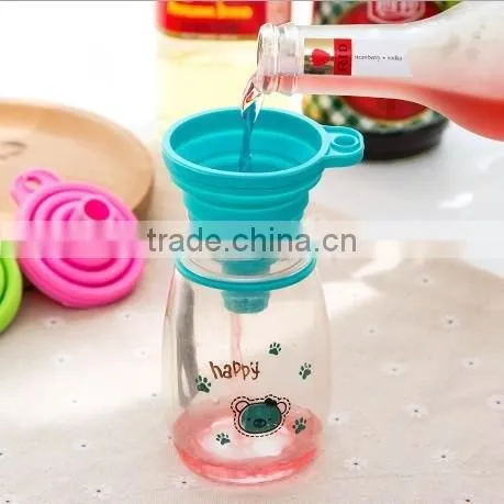 2016 hot sell easy storage collapsible silicone funnel