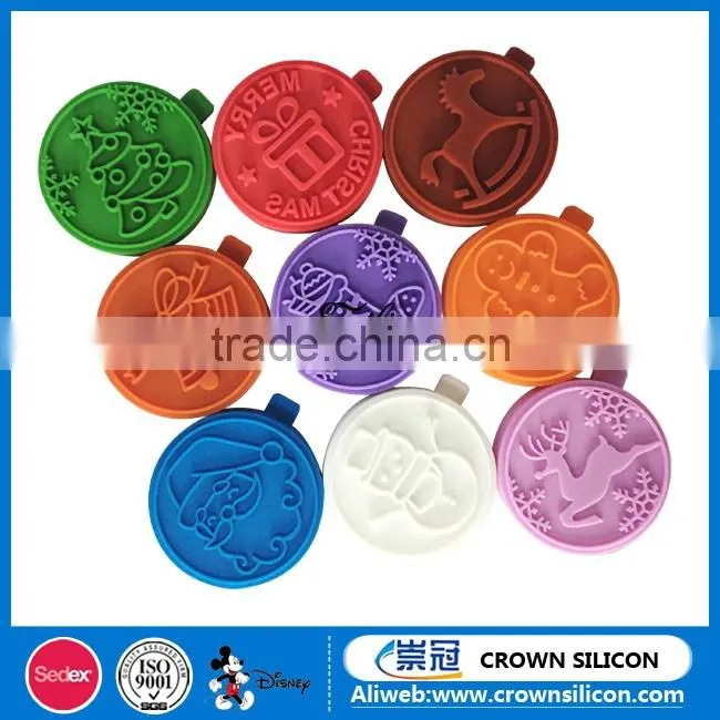Best Price Christmas Silicone Cookie Biscuit Stamps With Wood Handle