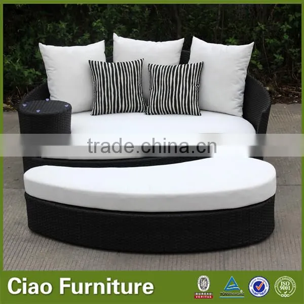 Outdoor furniture tanning sunbed