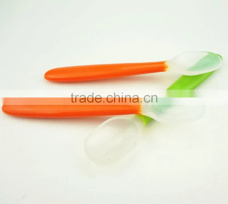 16083 baby silicone feeding spoon