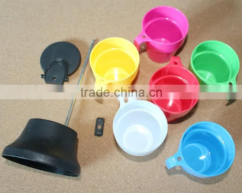 Plastic cup set