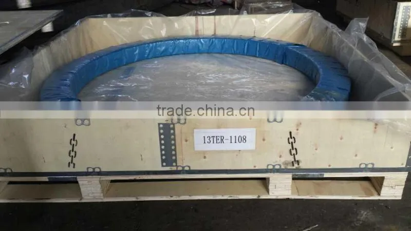 Thin section crossed roller bearing RB12020