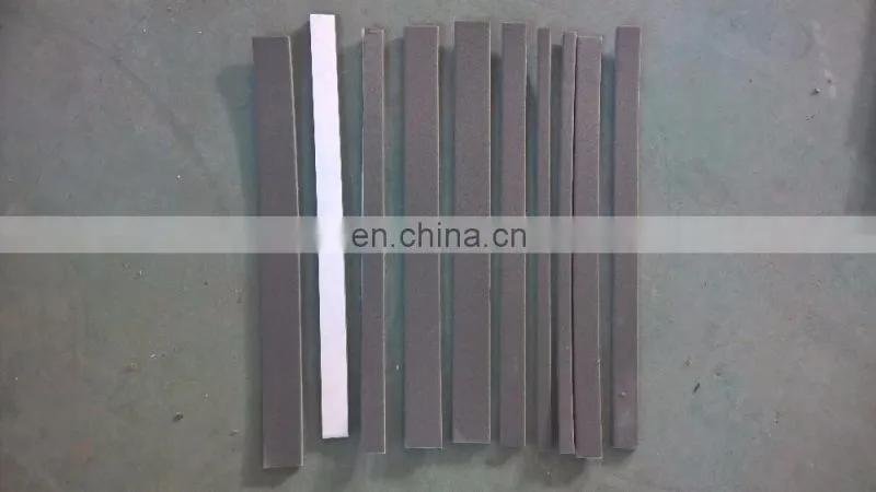 Automatic sheet leather strap cutting machine
